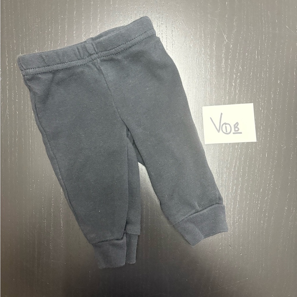 ⭐️4/$5.00⭐️Carter's Newborn Black Sweatpants